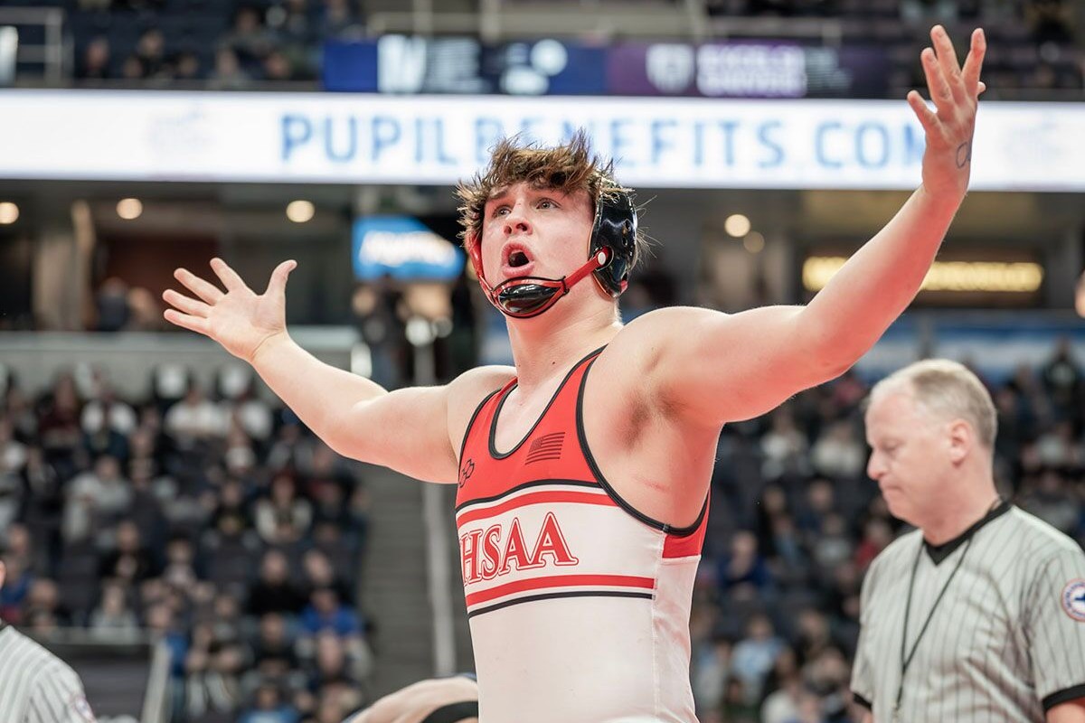 kd6-wrestling-awards-and-accolades-chsaa.jpg